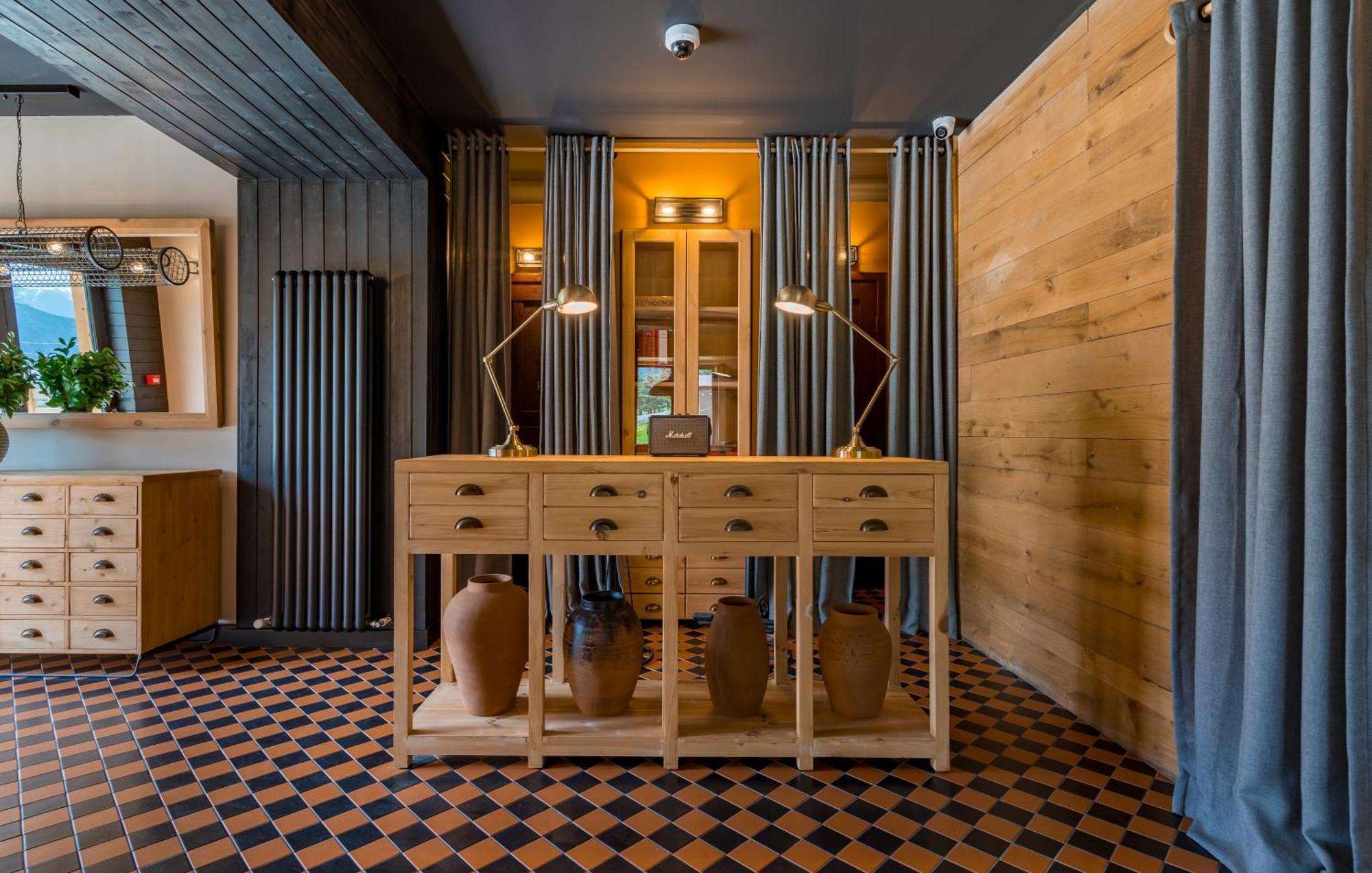 1740 Boutique Hotel Kazbegi エクステリア 写真