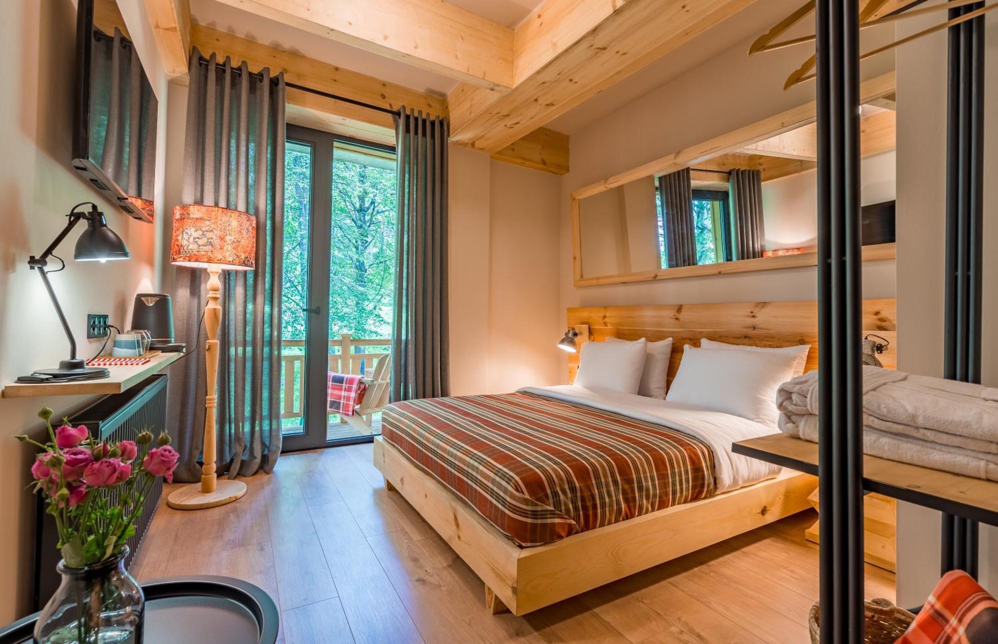 1740 Boutique Hotel Kazbegi エクステリア 写真